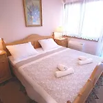 Apartament Poljak By El-pi Tours Njivice